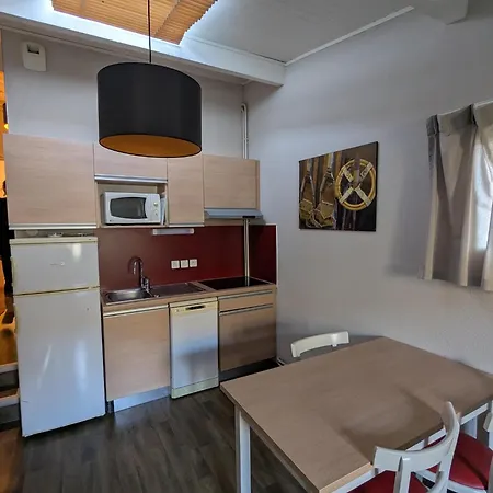 База отдыха Vvf Hautes-pyrenees Сен-Лари-Сулан