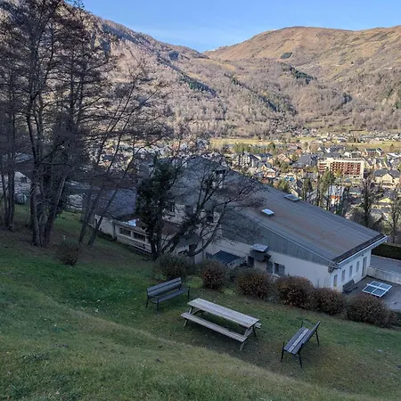 База отдыха Vvf Hautes-pyrenees Сен-Лари-Сулан