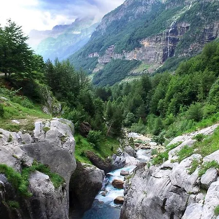 假日公园 Vvf Hautes-pyrenees 圣拉里苏朗